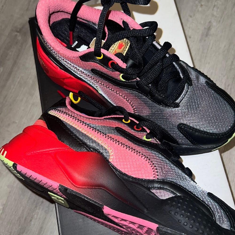 Puma sonic sneakers